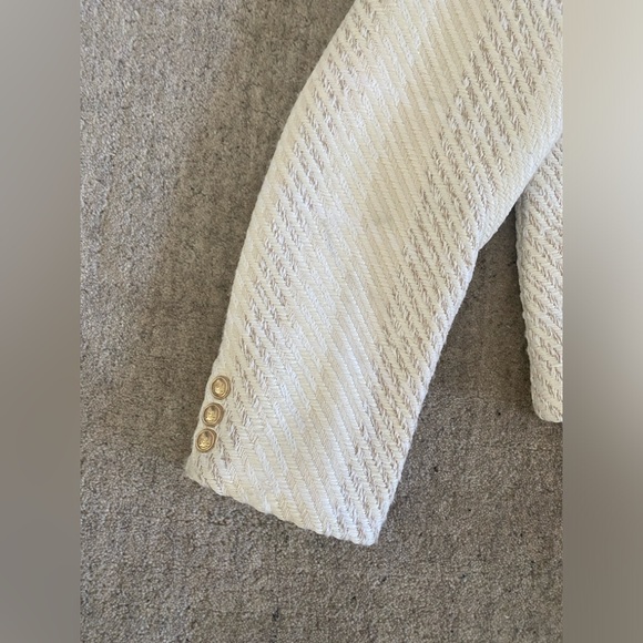 H&M beige & ivory tweed oversized jacket gold buttons size S (fits like a large) - Picture 6 of 9